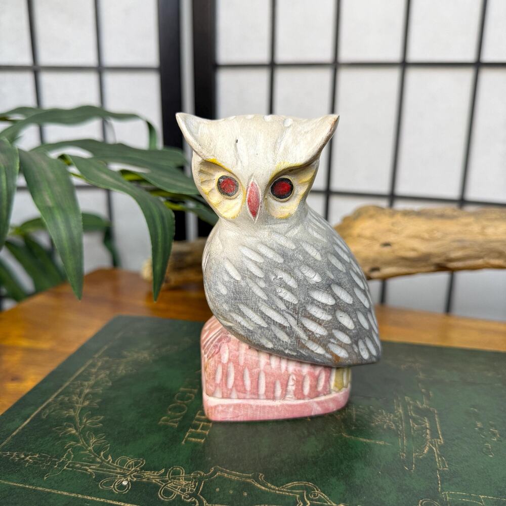 Vintage Owl Figure Wildlife Bird Decor Avian Sculpture